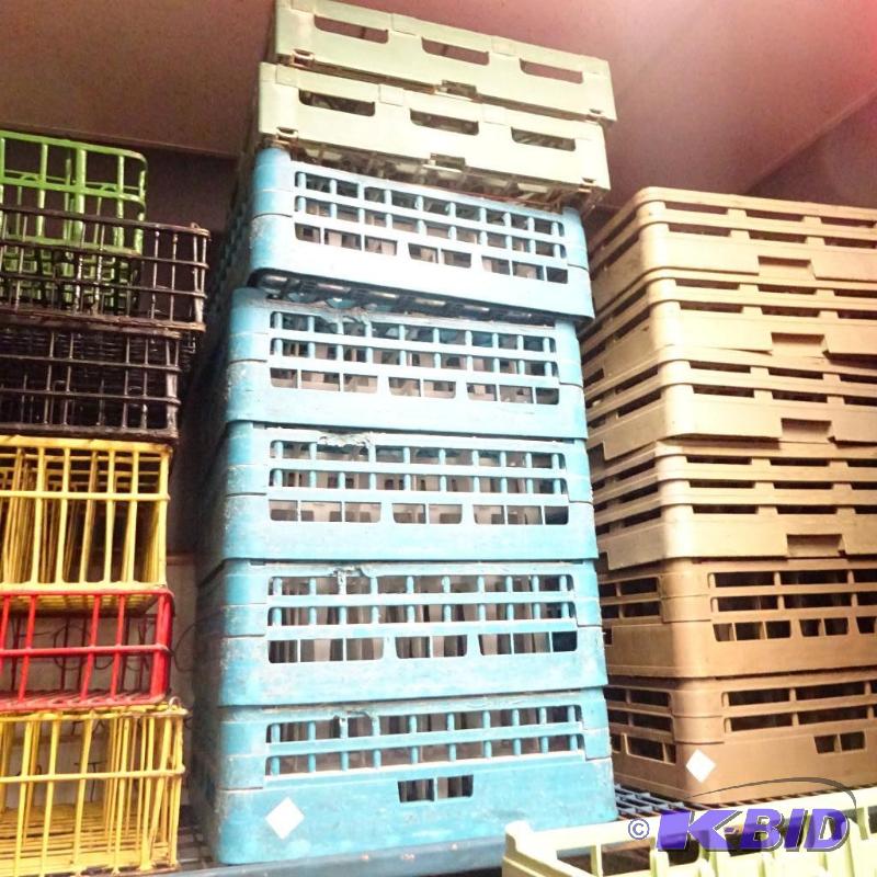 lot 117 image: 7 plastic dishwasher racks...