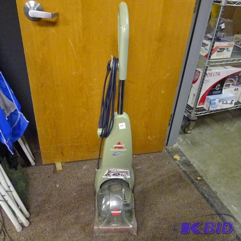 lot 126 image: Bissell quick steamer....