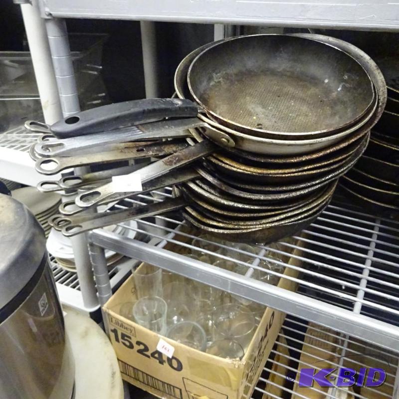 lot 159 image: 13 sautee pans...