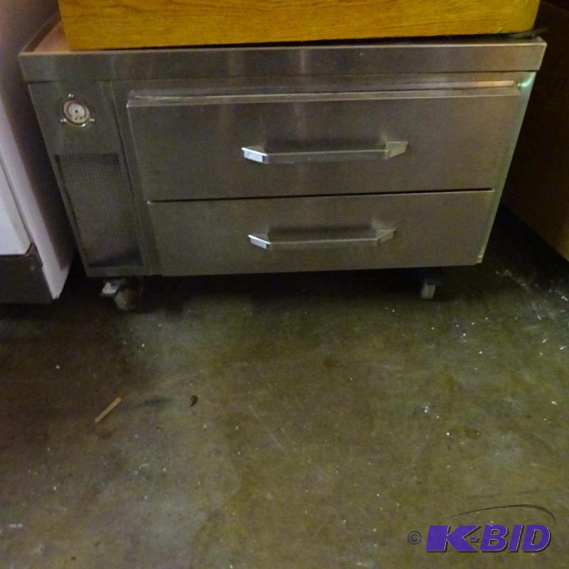 lot 24 image: Refrigerated equipment stand. 42 x 38 x 27. 1...