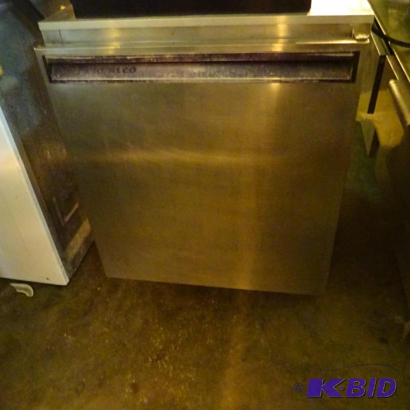 lot 45 image: Delfield model 407-CA refrigerator tray cabin...