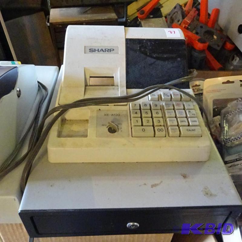 lot 87 image: Sharp XE-A120 cash register...