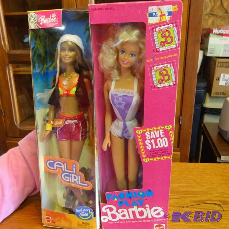 lot 102 image: Cali Gal andfashion play barbie...