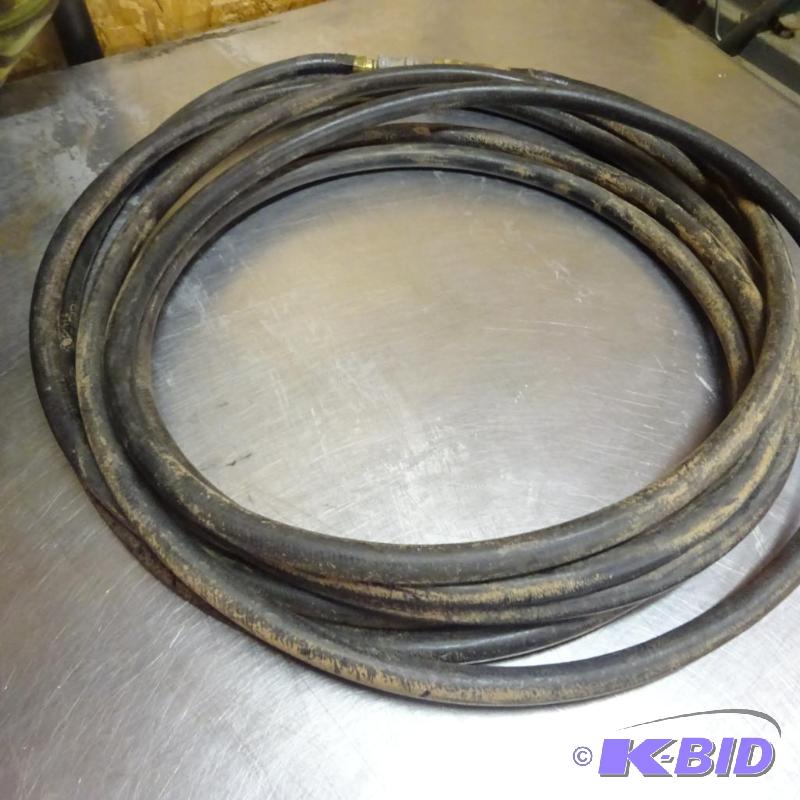 lot 220 image: 50 air hose 38...