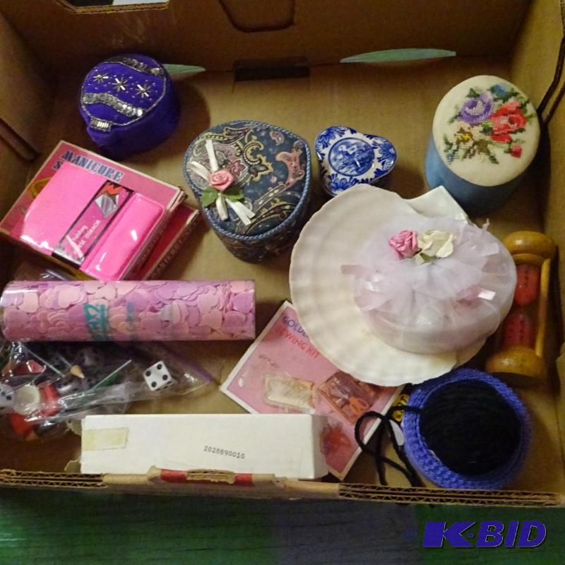 lot 277 image: decorative containers. Manicure sets and more...