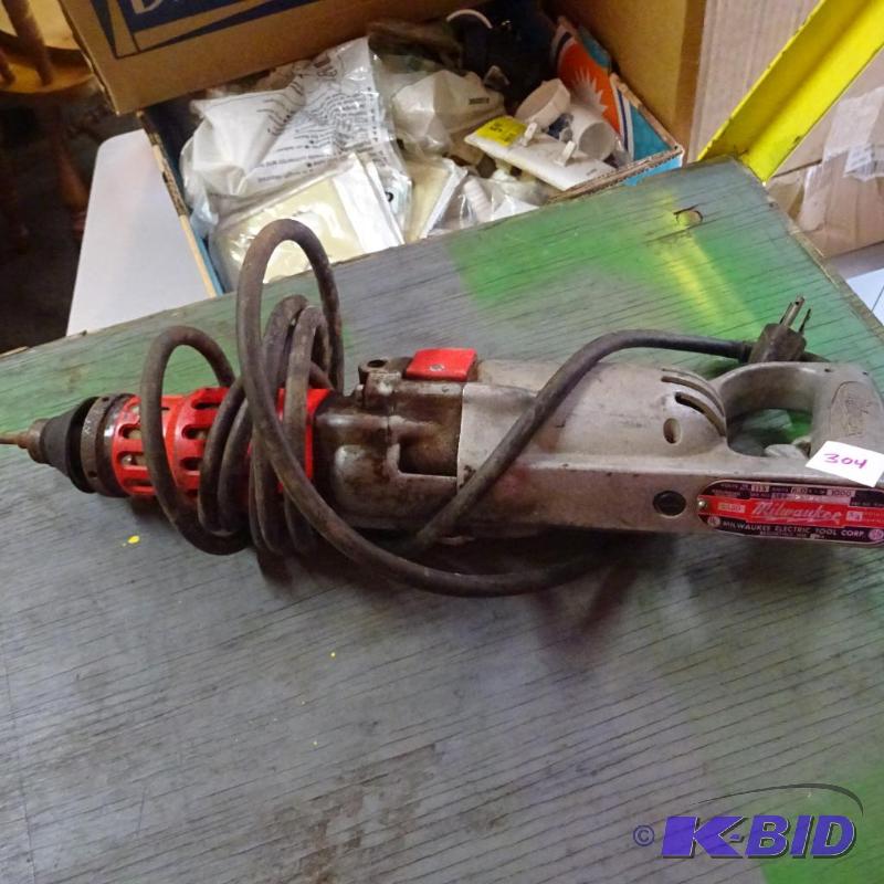 lot 304 image: milwaukee 5350 34 rotary hammer...