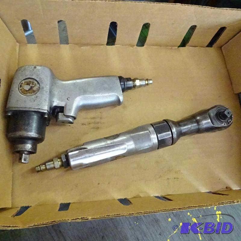 lot 342 image: 38 air ratchet and impact gun...