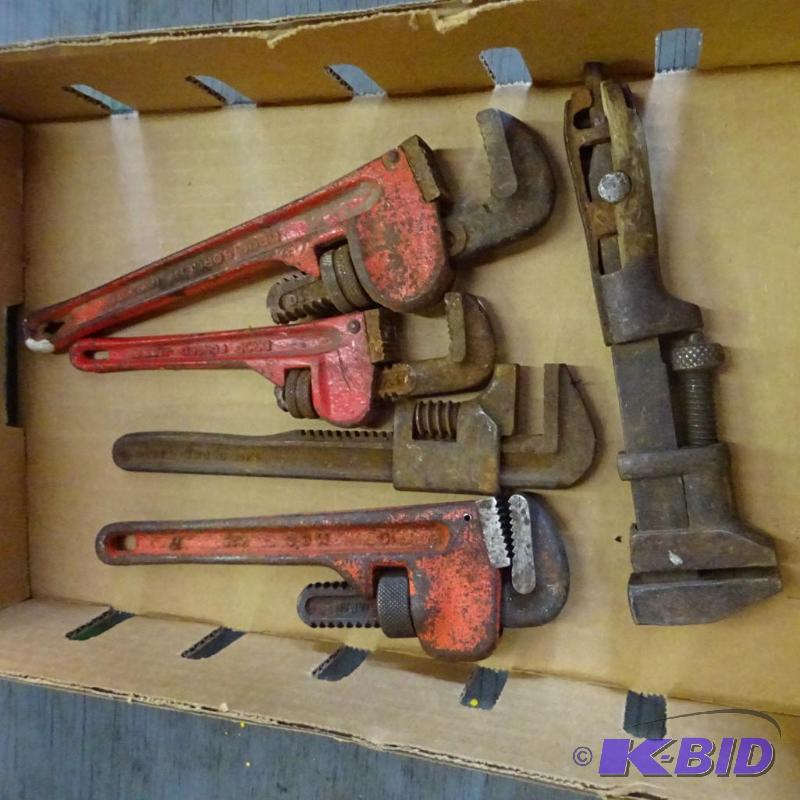 lot 349 image: 5 small pipe wrenches...