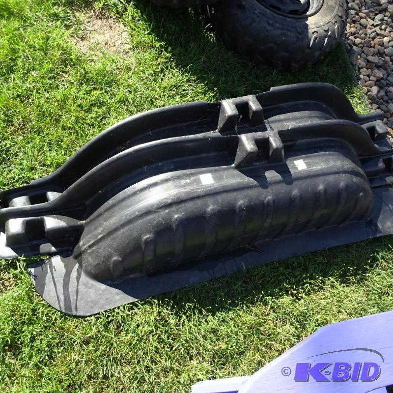 lot 35 image: Inside fenders for a trailer. Qty. 2. 53X12...