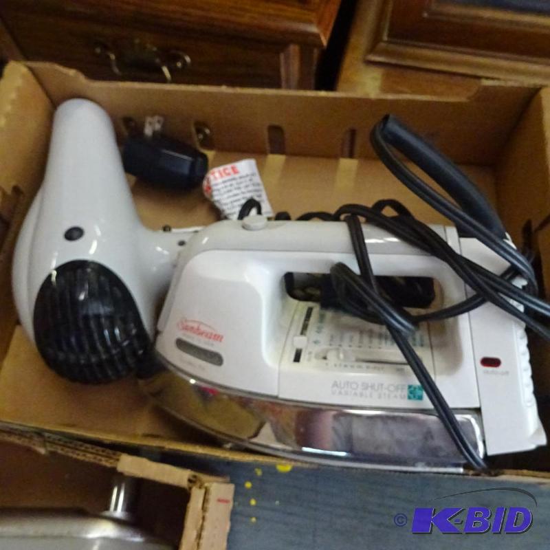 lot 371 image: sunbeam iron. Vidal sassoon hair dryer...