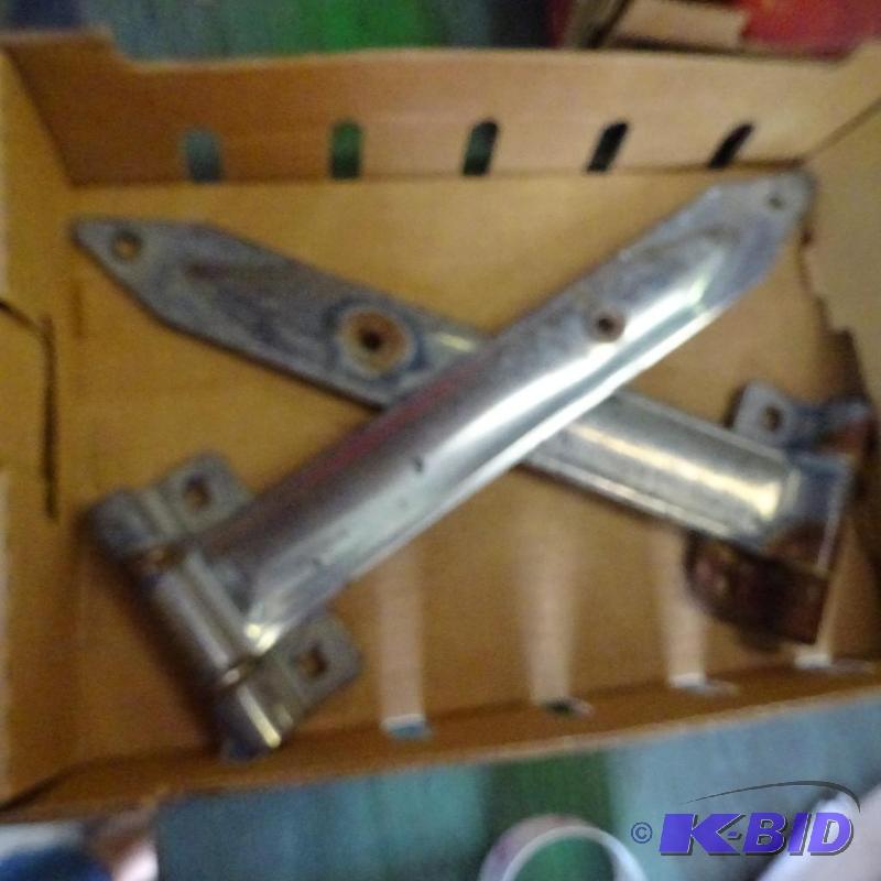 lot 382 image: 2 large hinges 14"...