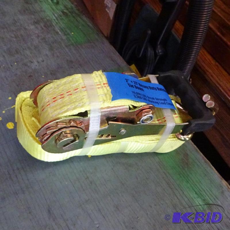 lot 398 image: 2&quotx27 heavy duty ratchet tie down. 3800...