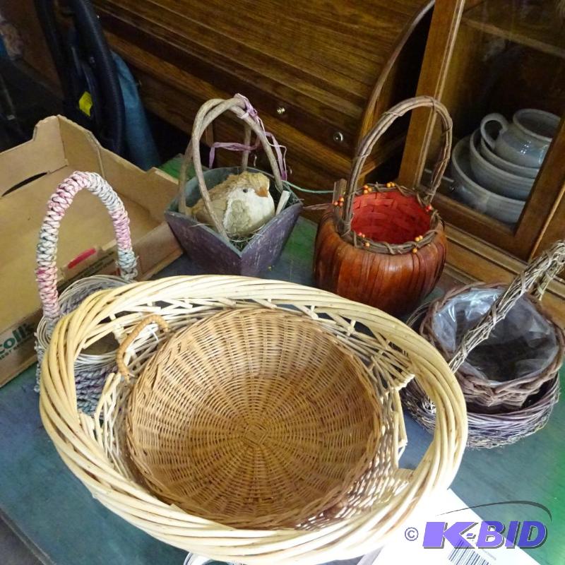 lot 406 image: Misc. Baskets...