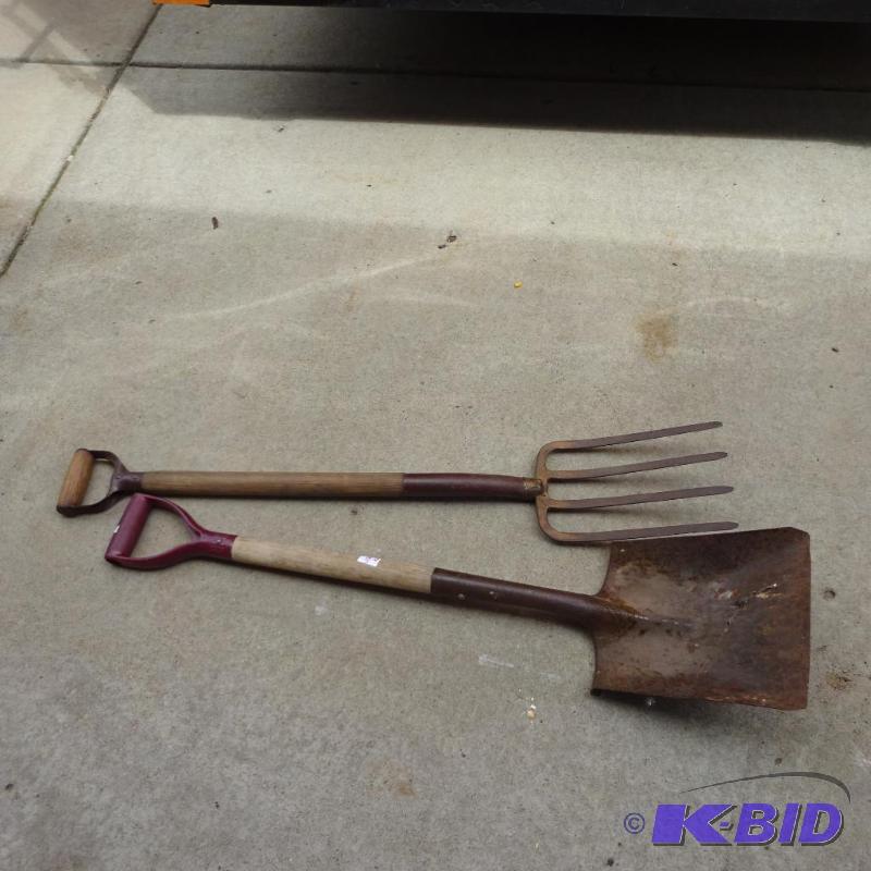 lot 426 image: potatoe for and square shovel...