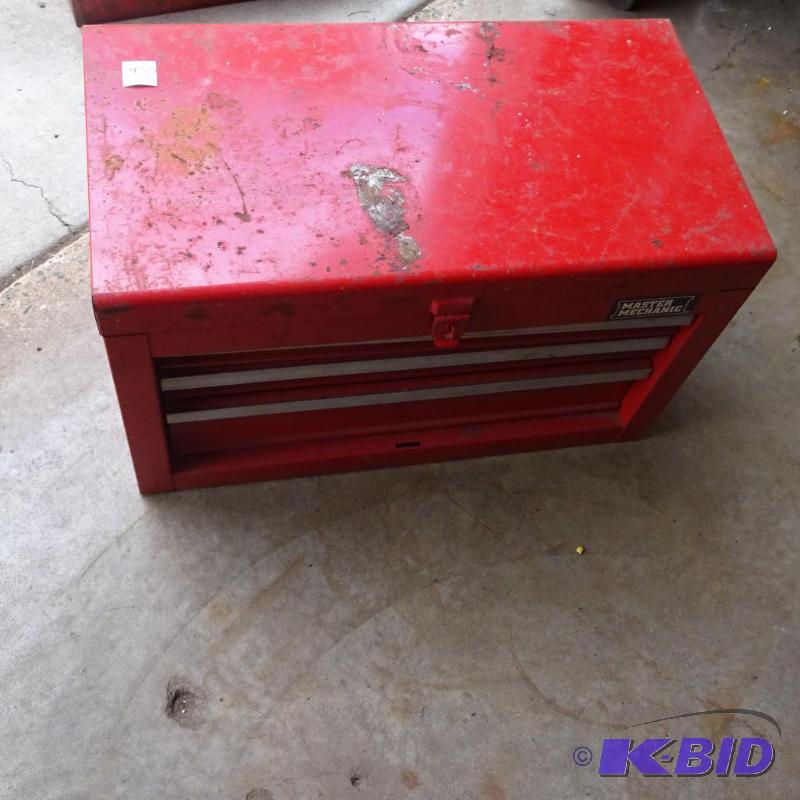 lot 435 image: master mechanic tool box with 3 drawers...