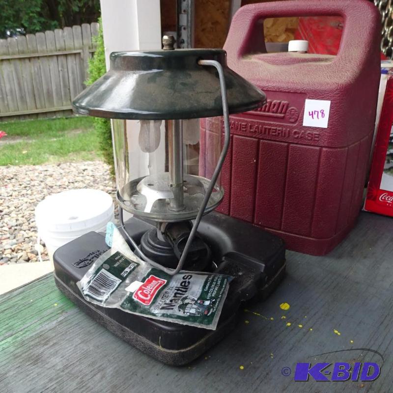 lot 478 image: Coleman propane lantern in case...