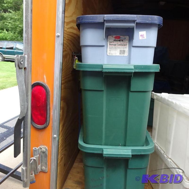 lot 494 image: 3 different sized storage totes...