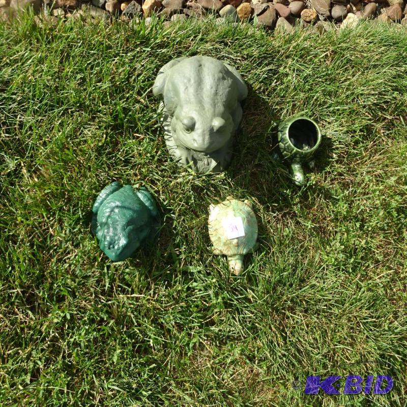 lot 54 image: turtle and frog lawn ornaments...