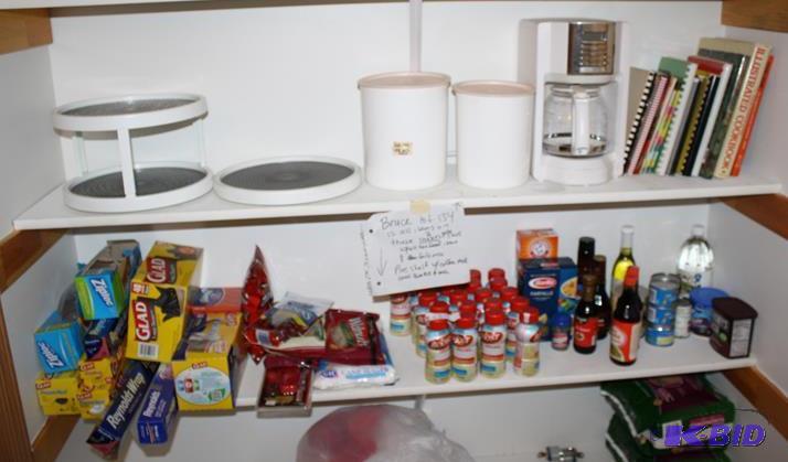lot 134 image: All items on 2 shelves- Circular Shelf Organi...