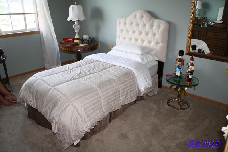 lot 23 image: White FBG Martinique Upholstered Headboard, b...