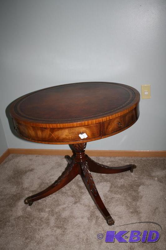 lot 3 image: Beautiful Vintage&nbspWeimann&nbspHeirloom&...