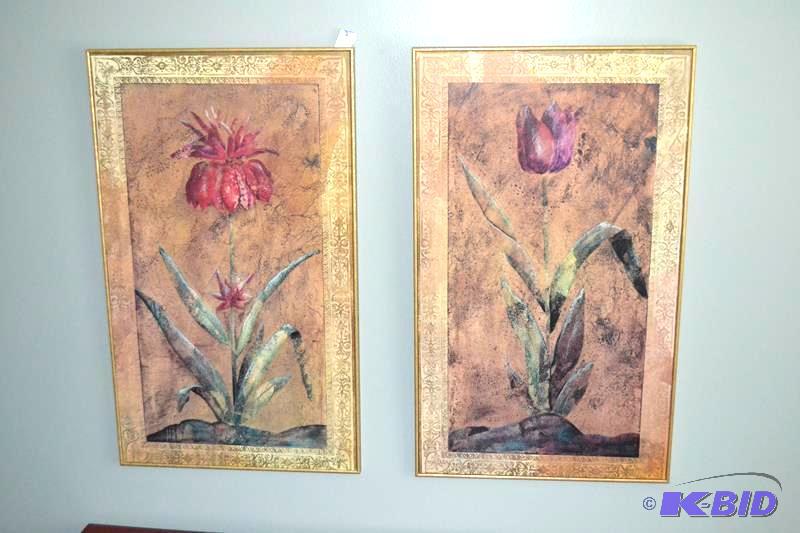 lot 70 image: Two decorative wall art flowers made in Canad...