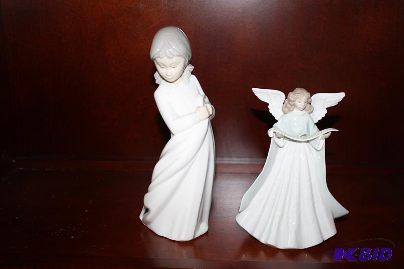 lot 80 image: Lladro&nbspfigurines   Nao girl in night dre...