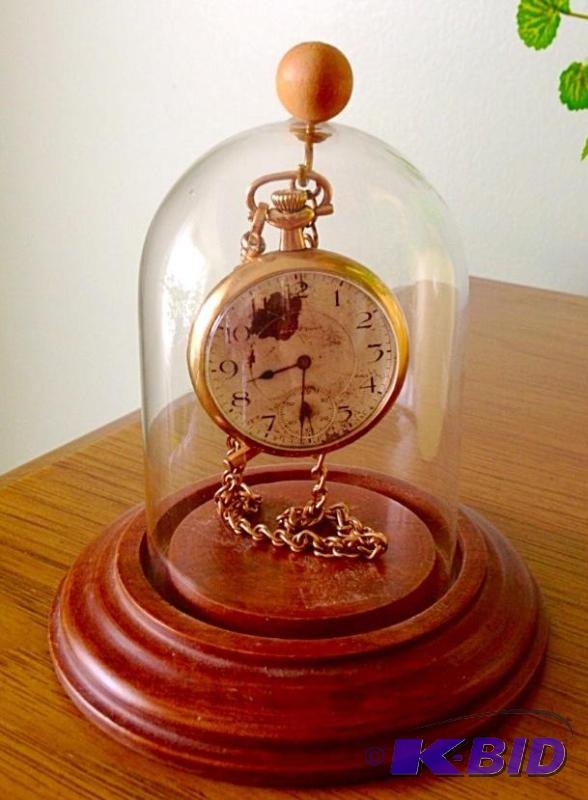 lot 81 image: Antique pocket and chain watch&nbspSouth Be...