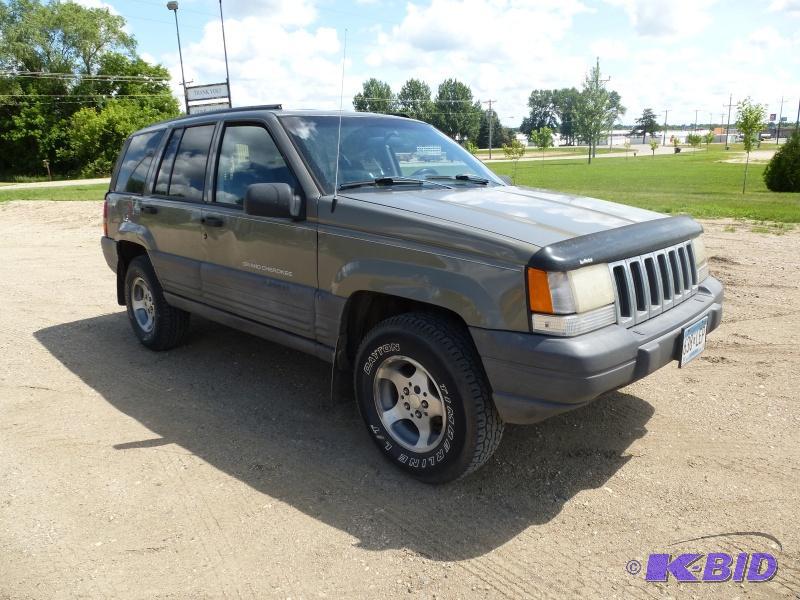 1998 Jeep Grand Cherokee 4WD Has 4.0 Liter 6...