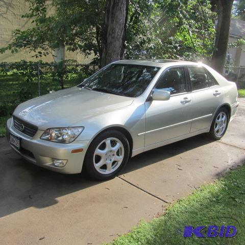 2001 Lexus IS 300