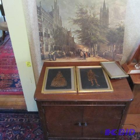 Cabinet, Frames