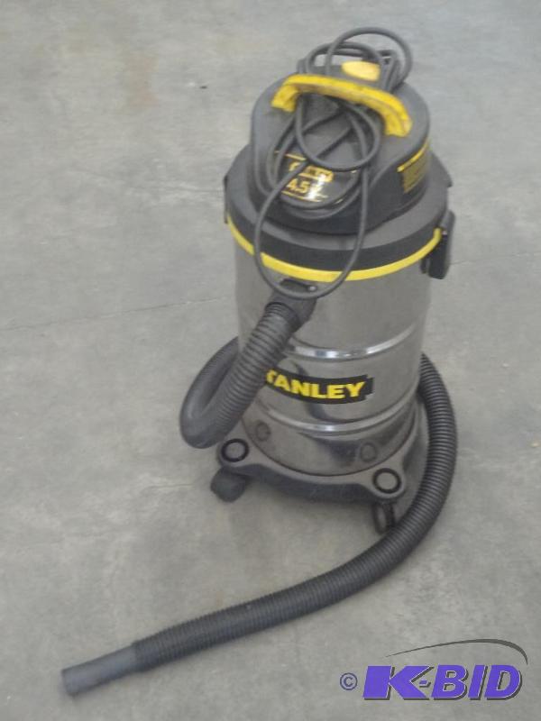 Stanley 4.5HP WetDry Vac...