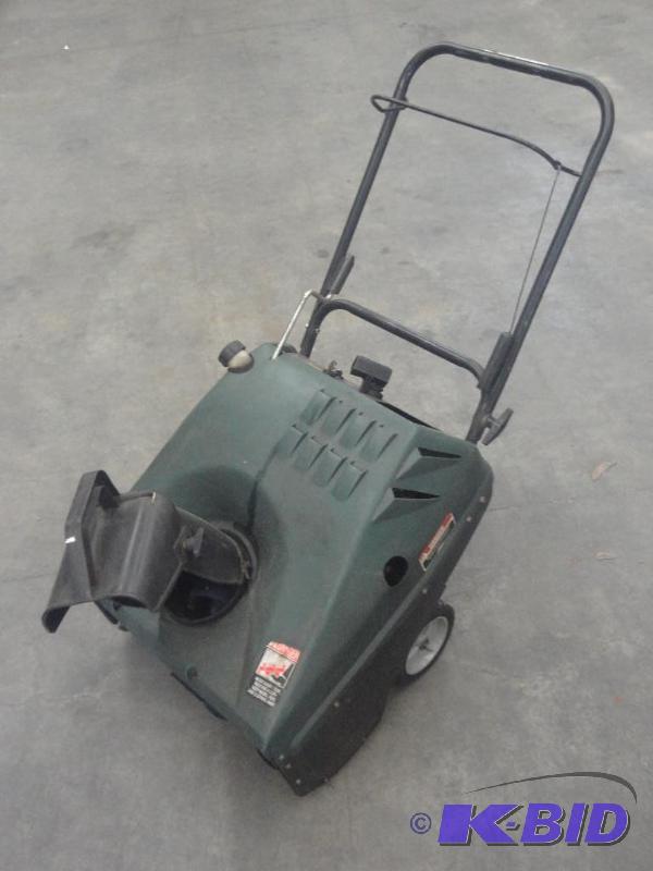 Craftsman 24&quot Snowblower With Tecumseh E...