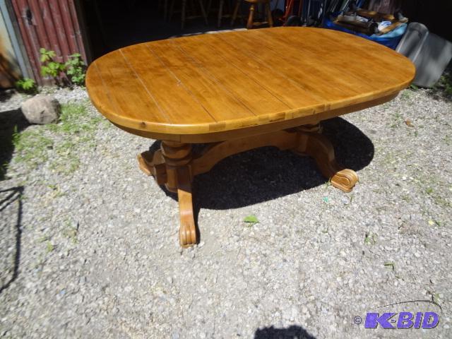 lot 1 image: Rustic Dining Table, two leaves, custom pad...