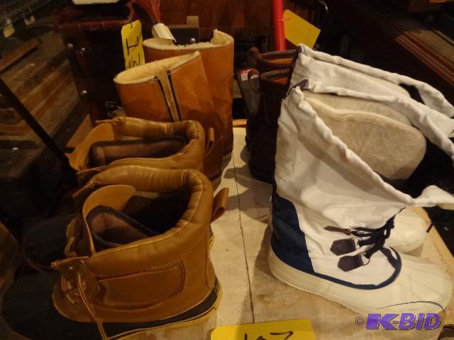 lot 107 image: Winter Boots, 4 pair, three new...