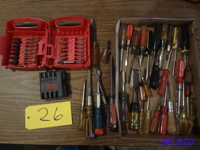 lot 26 image: Lot of Screw Drivers...