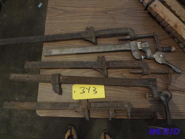 lot 343 image: (5) Old Clamps, various mechanisms...