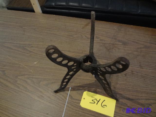 lot 346 image: Unusual Lathe Tool, we think...