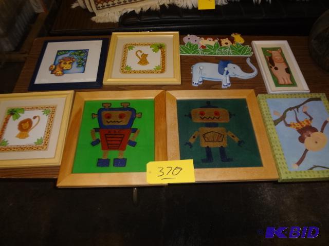 lot 370 image: Kids Room Art...