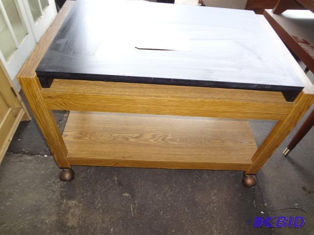 lot 401 image: Wheeled Table...