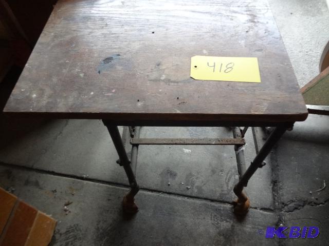lot 418 image: Old Typewriter Table...