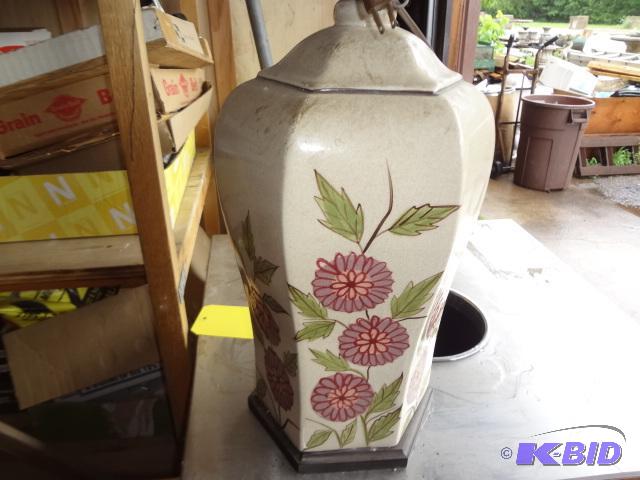 lot 427 image: Porcelain Lamp...