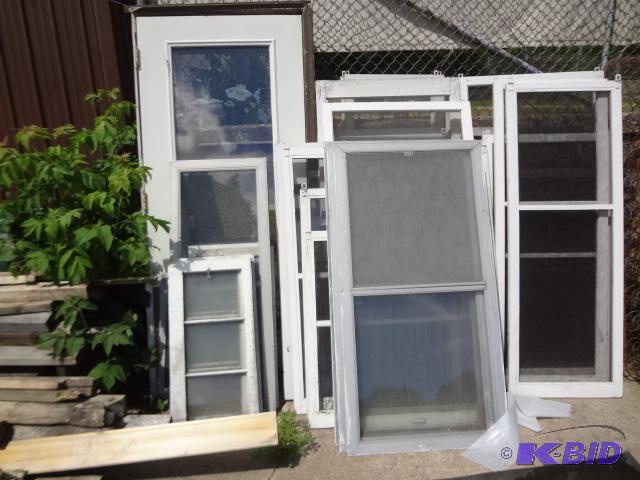 lot 437 image: Lot of Windows and Screens...