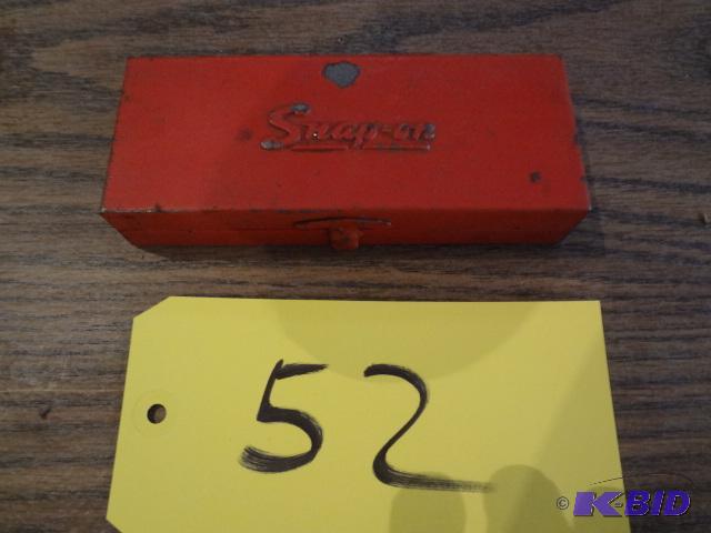 lot 52 image: Snap-on  Set...