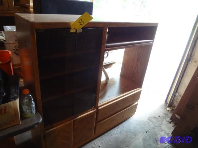 lot 8 image: Oak Entertainment Center on Casters...