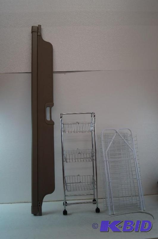 2 small shelves and retractable Tahoe cargo cover