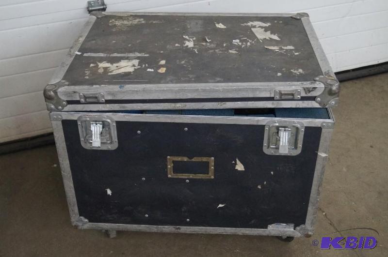 a instrument chest