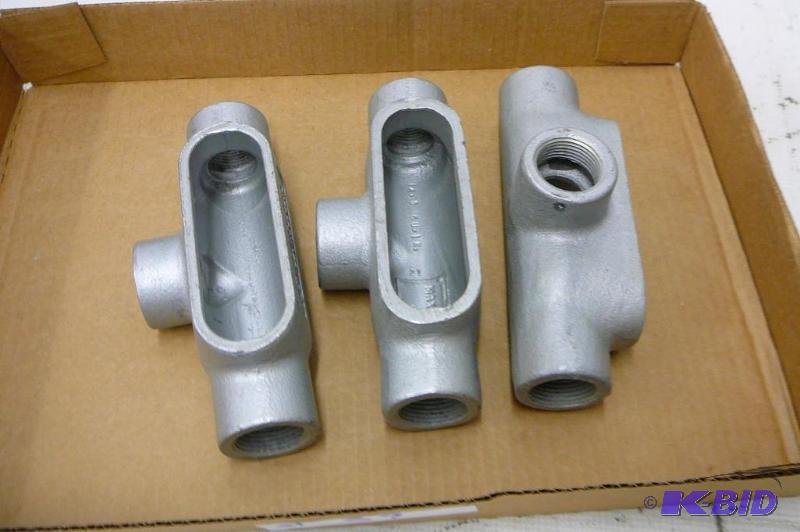 CROUSE - HINDS T37-1&quot 3-Count...