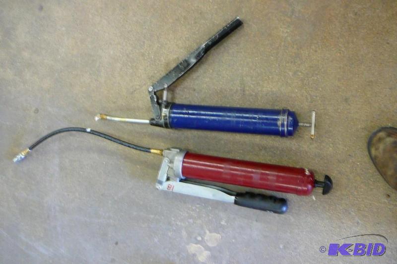 2 Grease Guns 1with straight end 1 Flex hose...
