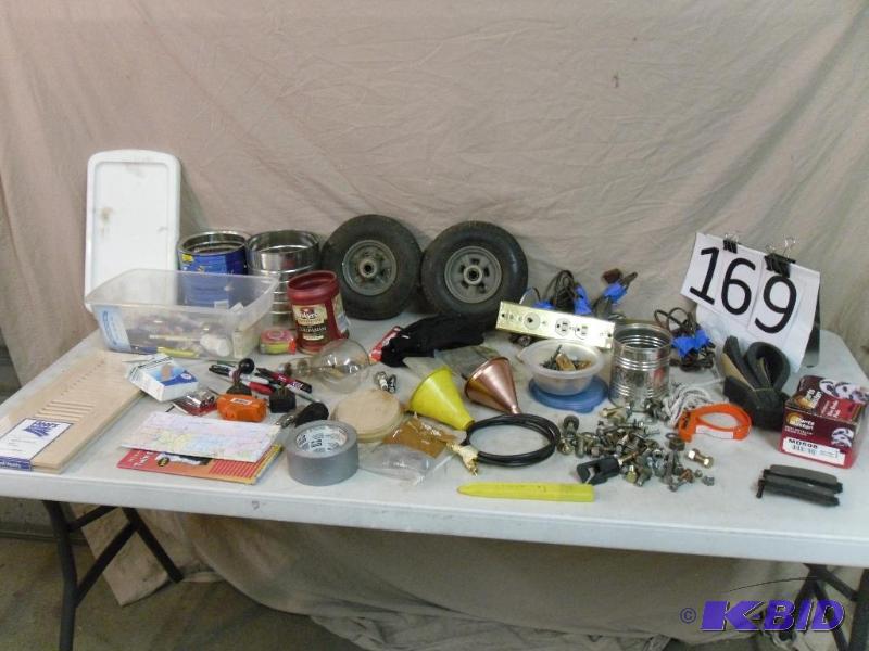 lot 169 image: New Parts Master MD508 Brake Pads (Chevy Lumi...